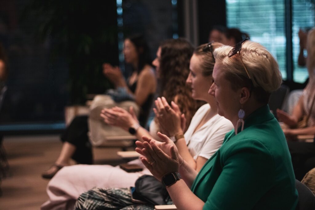 feminds meetup community frauenpower austausch unternehmerinnen Gross